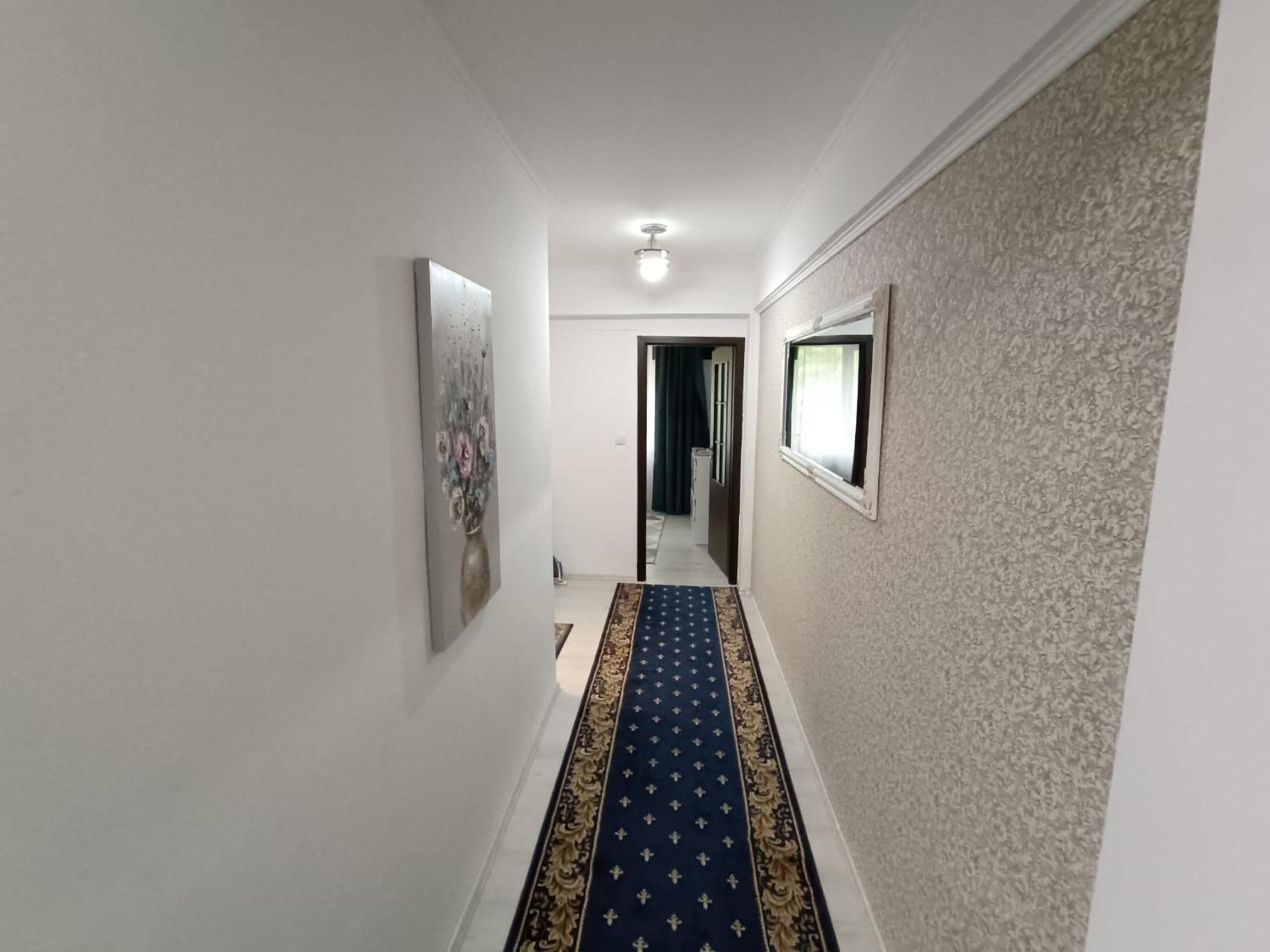 Boutique City Retreats Apartments Jászvásár Kültér fotó